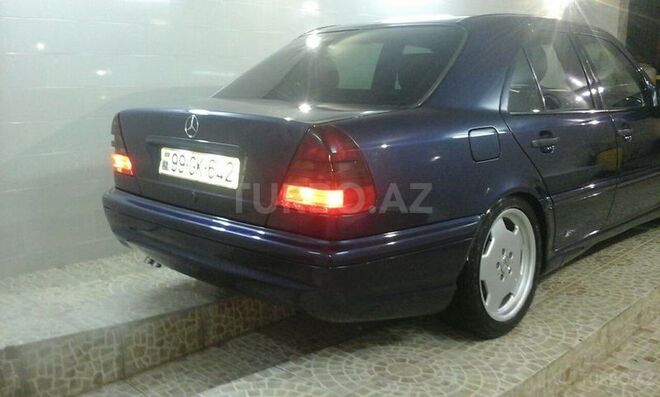 Mercedes C 200 1999, 210,000 km - 2.0 l - Bakı