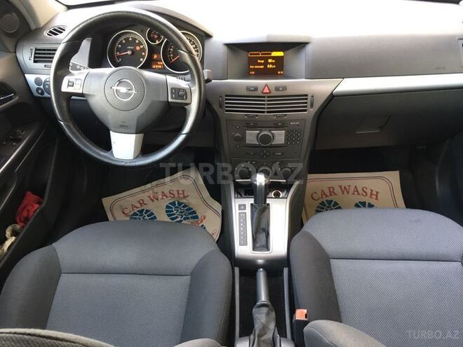 Mercedes 190 2006, 120,300 km - 1.8 l - Bakı