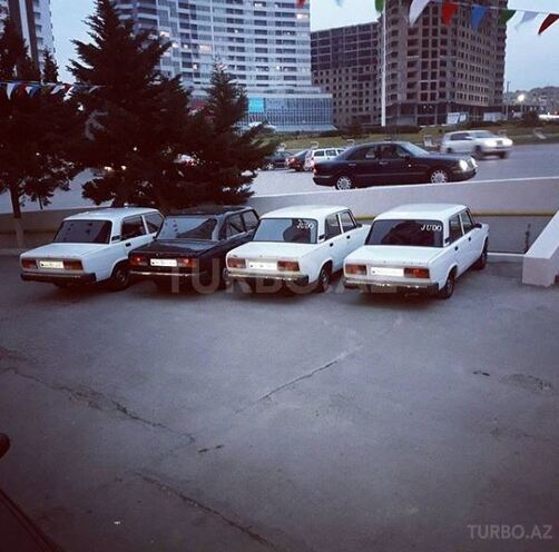 LADA (VAZ) 2107 2009, 89,722 km - 1.6 л - Bakı