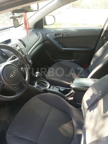 Kia Cerato 2011, 91,000 km - 2.0 l - Bakı