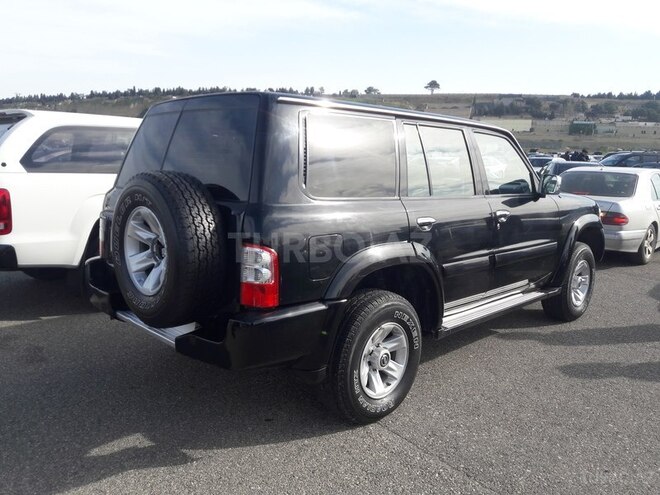 Nissan Patrol 2002, 300,000 km - 2.5 l - Bakı