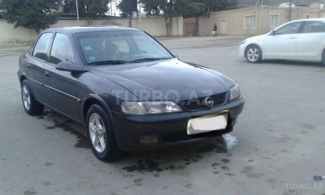 Opel Vectra 1996, 414,678 km - 1.6 л - Bakı