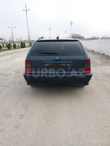 Mercedes C 220 2000, 384,000 km - 2.2 l - Bakı