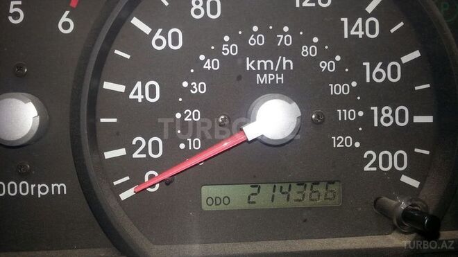 Kia Sorento 2004, 214,000 km - 0.3 l - Bakı