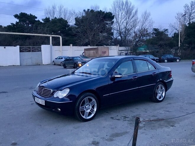 Mercedes C 240 2000, 234,000 km - 2.6 l - Bakı