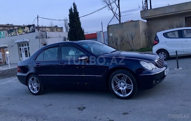 Mercedes C 240 2000, 234,000 km - 2.6 l - Bakı