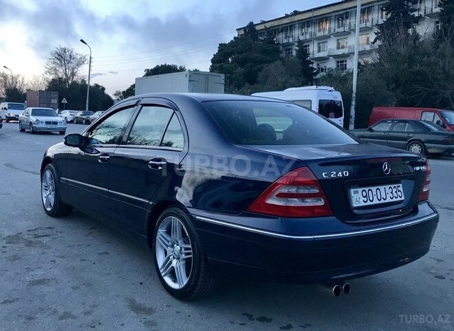 Mercedes C 240 2000, 234,000 km - 2.6 l - Bakı
