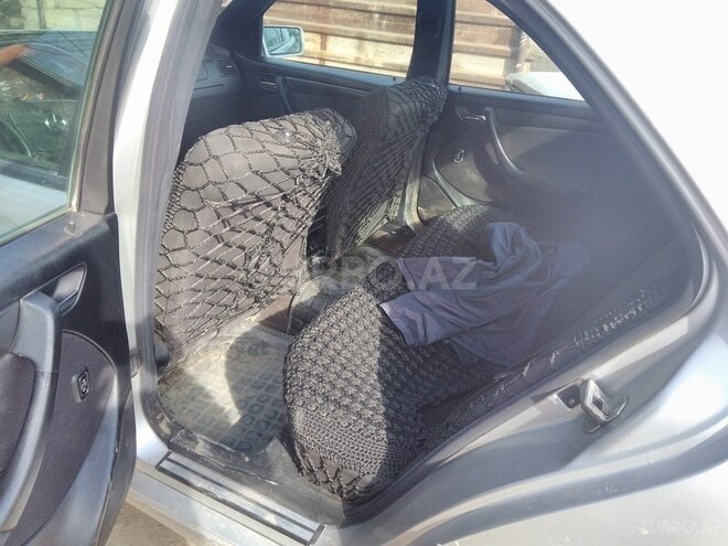 Mercedes C 200 1999, 257,000 km - 2.0 l - Biləsuvar