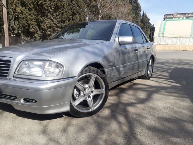 Mercedes C 240 1997, 333,000 km - 2.4 l - Bakı