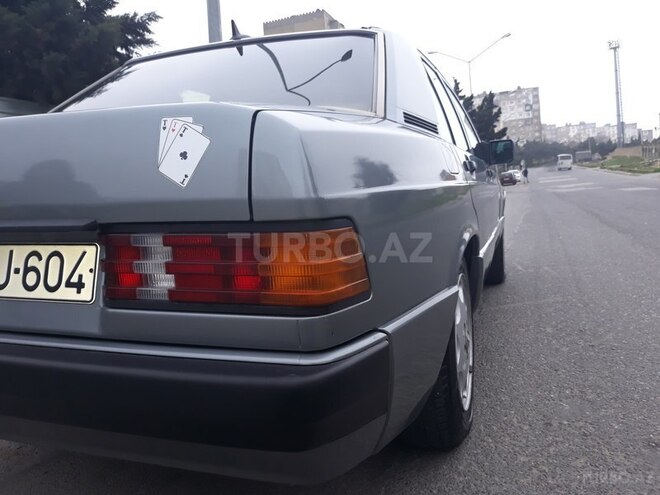 Mercedes 190 1992, 290,000 km - 2.0 l - Bakı