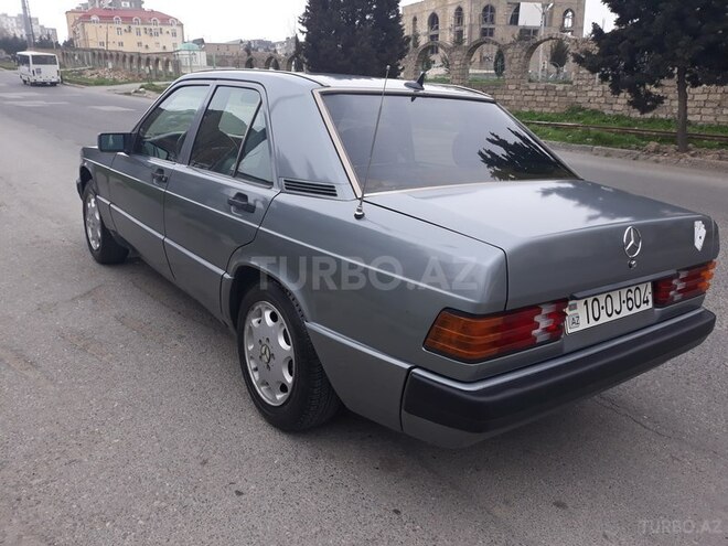 Mercedes 190 1992, 290,000 km - 2.0 l - Bakı