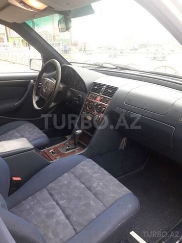 Mercedes C 220 1998, 227,899 km - 2.2 l - Bakı