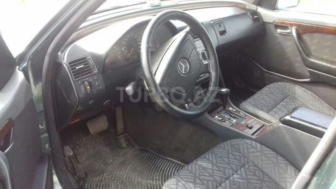 Mercedes C 200 1994, 215,000 km - 2.0 л - Sumqayıt