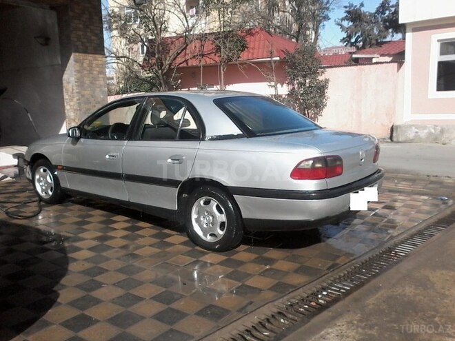 Opel Omega 1996, 215,000 km - 2.0 l - Bakı