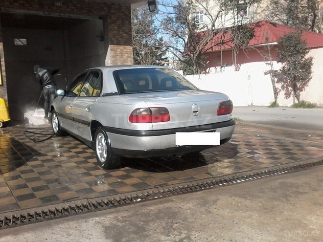 Opel Omega 1996, 215,000 km - 2.0 l - Bakı