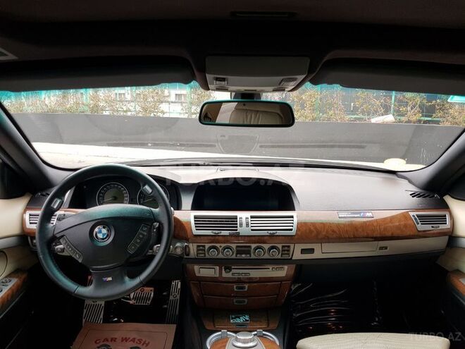 BMW 750 2007, 129,000 km - 5.0 л - Bakı