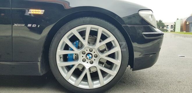BMW 750 2007, 129,000 km - 5.0 л - Bakı