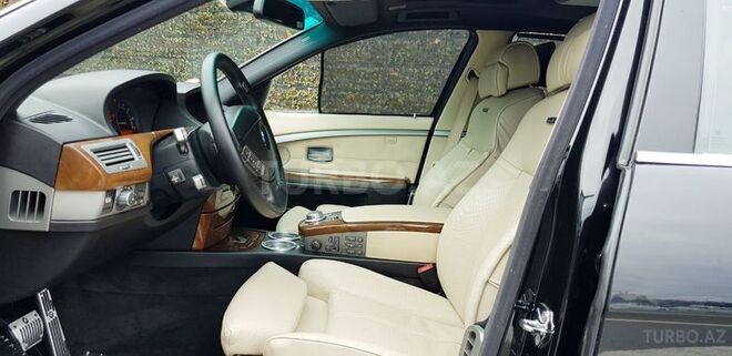 BMW 750 2007, 129,000 km - 5.0 л - Bakı