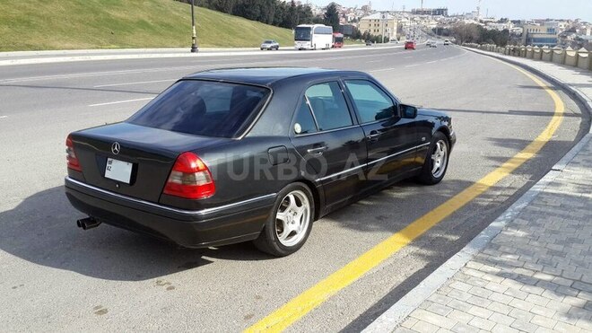 Mercedes C 220 1995, 342,000 km - 2.2 l - Bakı