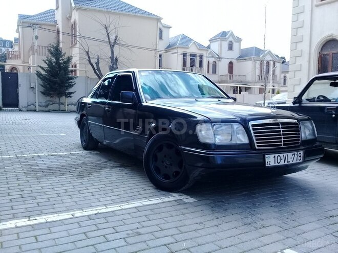 Mercedes E 200 1993, 400,000 km - 0.2 l - Bakı