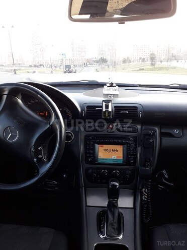 Mercedes C 200 2000, 251,000 km - 2.0 л - Bakı
