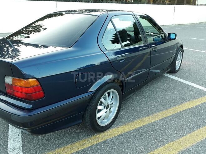BMW 316 1995, 240,000 km - 1.6 l - Sumqayıt