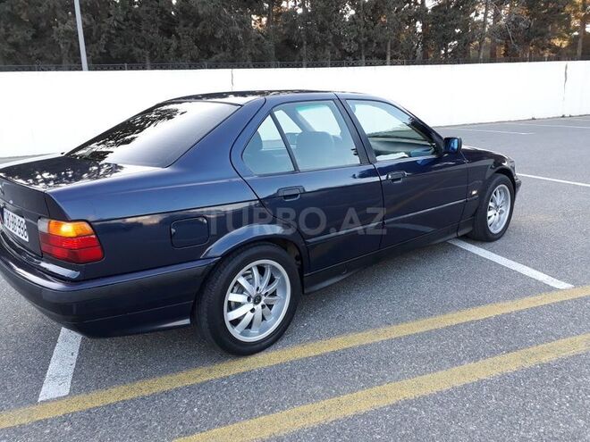 BMW 316 1995, 240,000 km - 1.6 l - Sumqayıt