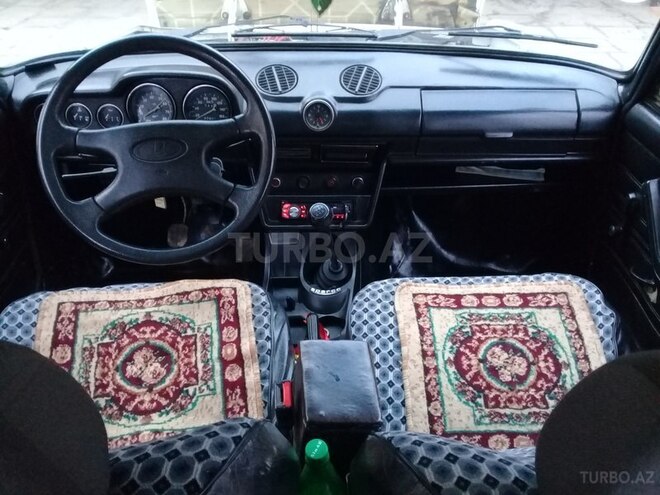 LADA (VAZ) 2106 2001, 210,988 km - 1.6 l - Salyan