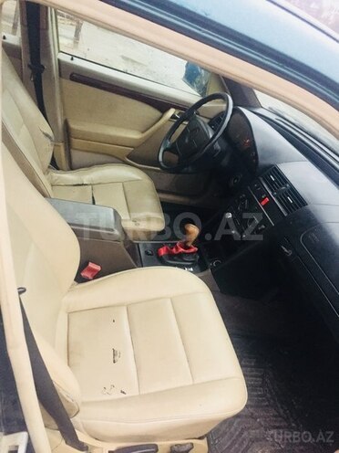 Mercedes C 180 1995, 305,000 km - 0.1 l - Quba