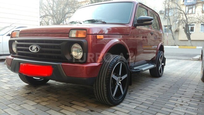 LADA (VAZ) Niva 2017, 10,200 km - 1.7 л - Gəncə