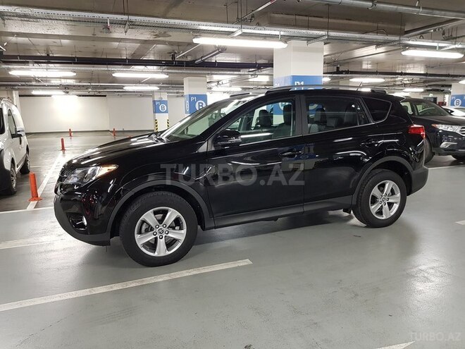 Toyota RAV4 2015, 24,800 km - 2.5 l - Bakı