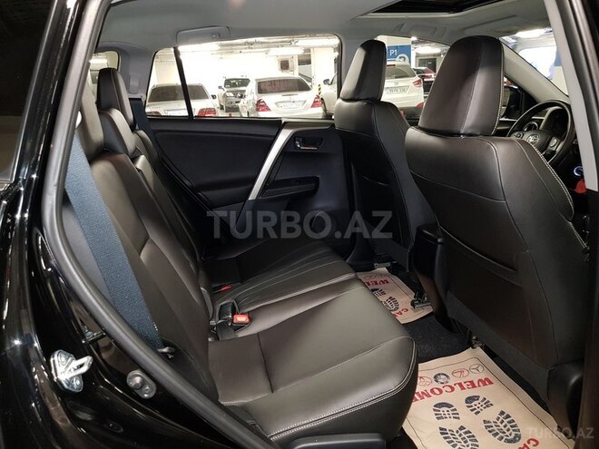 Toyota RAV4 2015, 24,800 km - 2.5 l - Bakı