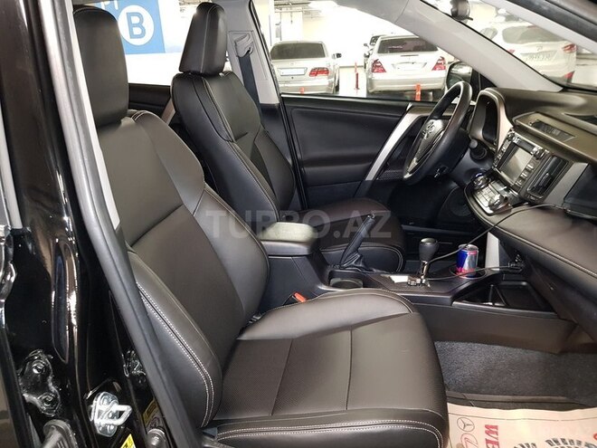 Toyota RAV4 2015, 24,800 km - 2.5 l - Bakı
