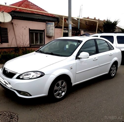 Daewoo Gentra 2014, 200,000 km - 1.5 l - Bakı