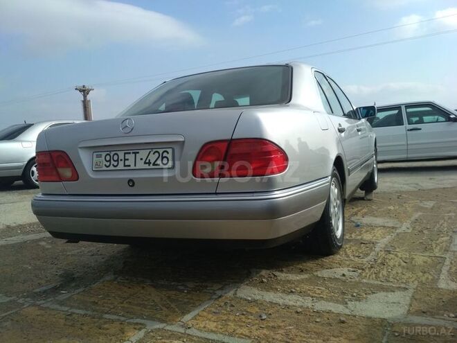 Mercedes E 230 1997, 250,000 km - 2.3 л - Sumqayıt