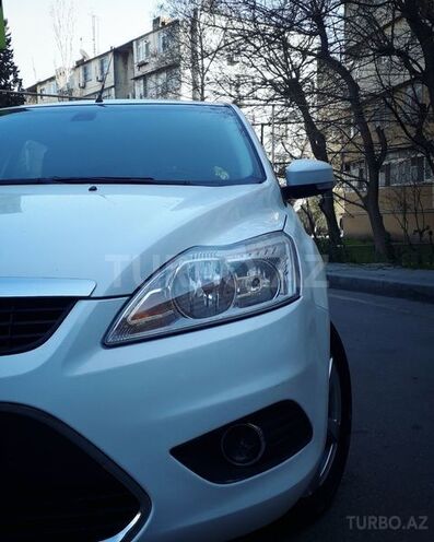 Ford Focus 2010, 135,000 km - 2.0 l - Bakı