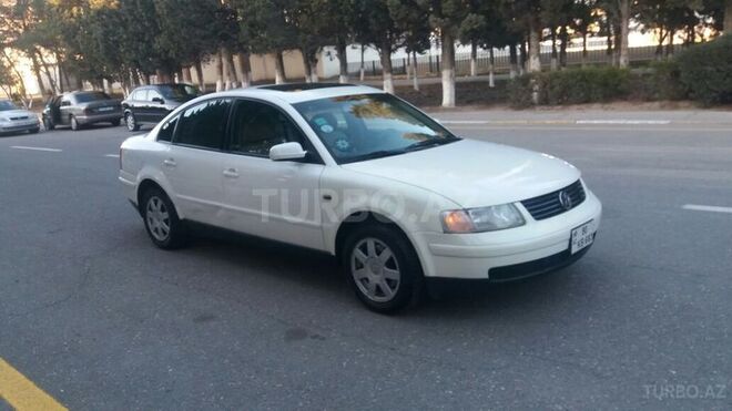 Volkswagen Passat 2000, 356,000 km - 1.8 l - Sumqayıt