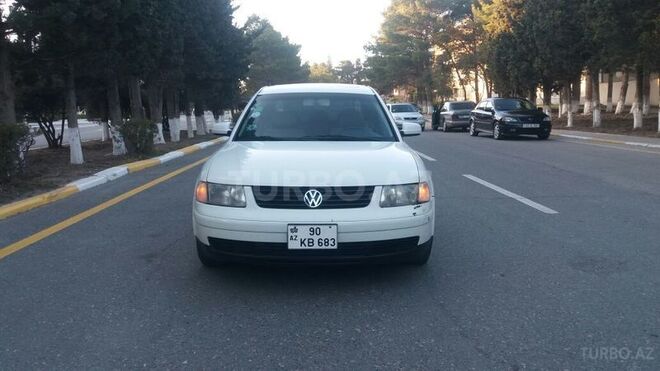 Volkswagen Passat 2000, 356,000 km - 1.8 l - Sumqayıt