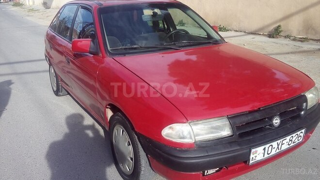 Opel Astra 1992, 299,888 km - 1.6 л - Bakı