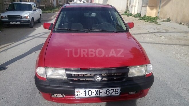 Opel Astra 1992, 299,888 km - 1.6 л - Bakı