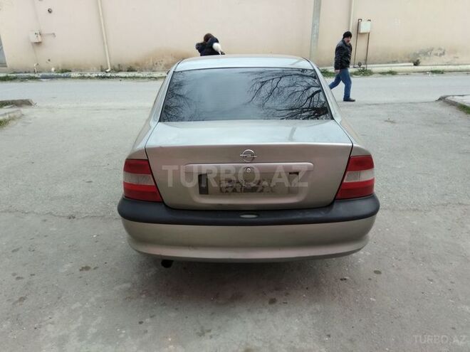 Opel Vectra 1997, 287,600 km - 2.0 l - Sumqayıt