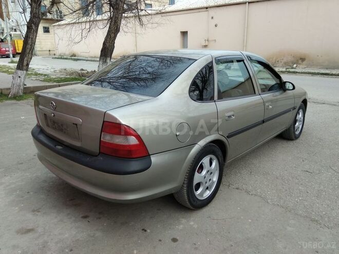 Opel Vectra 1997, 287,600 km - 2.0 l - Sumqayıt