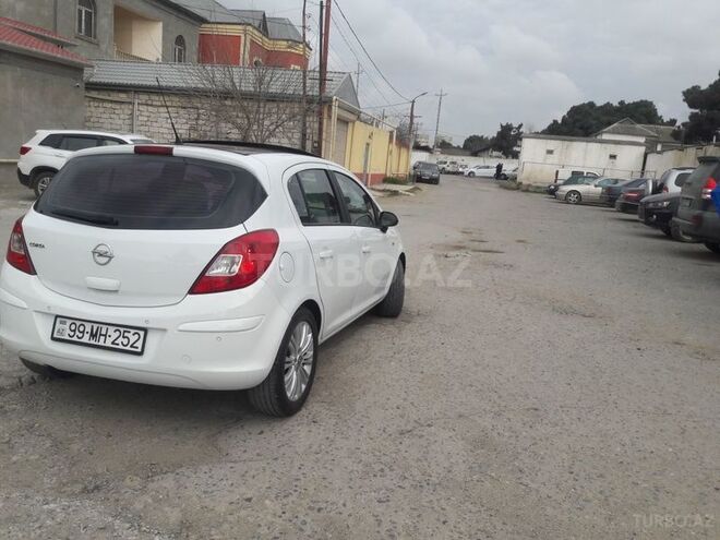 Opel Corsa 2011, 75,000 km - 1.4 l - Bakı