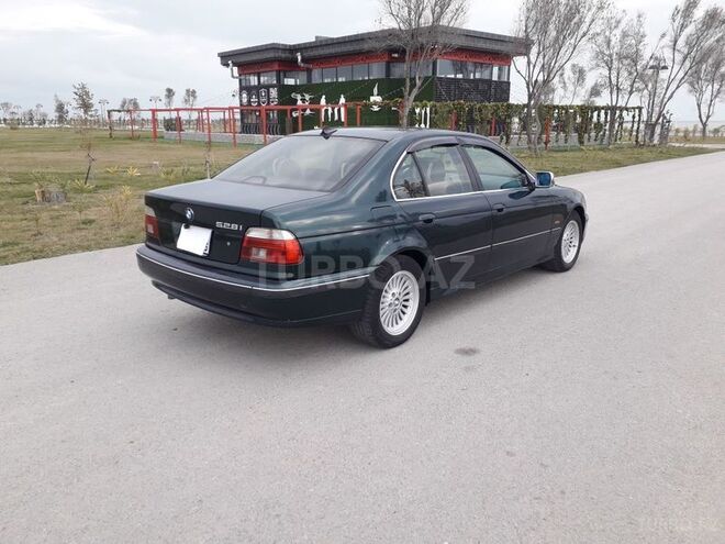 BMW 528 1997, 153,938 km - 2.8 l - Sumqayıt
