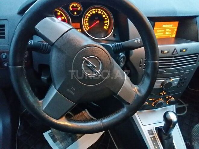 Opel Astra 2005, 188,000 km - 1.8 л - Bakı