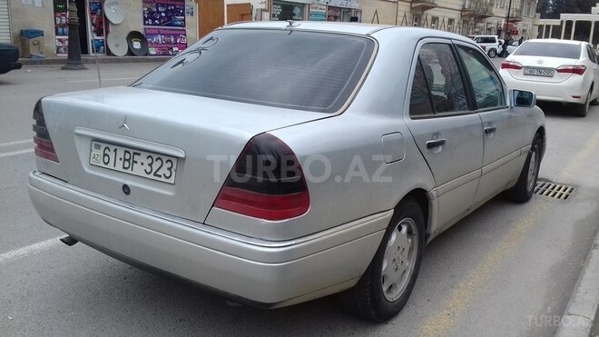 Mercedes C 180 1994, 288,000 km - 1.8 л - Ucar