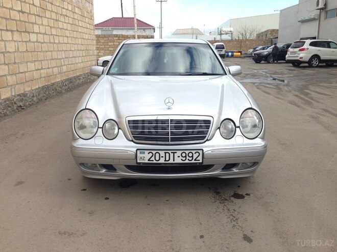 Mercedes E 200 2000, 325,000 km - 2.0 l - Gəncə