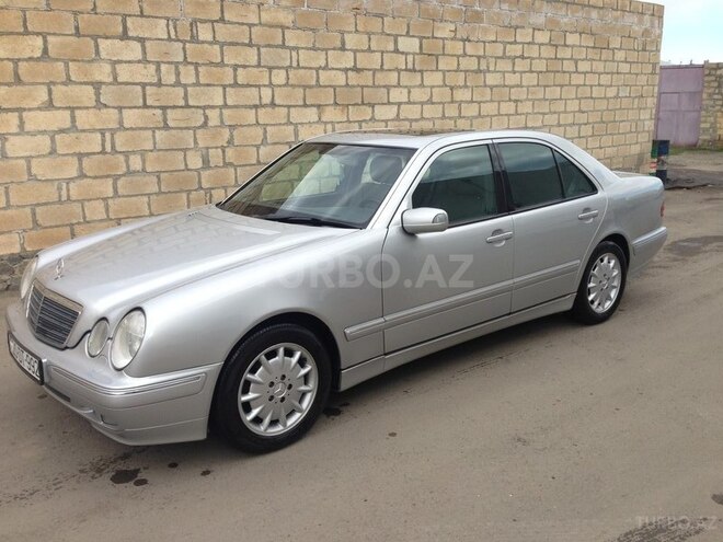 Mercedes E 200 2000, 325,000 km - 2.0 l - Gəncə