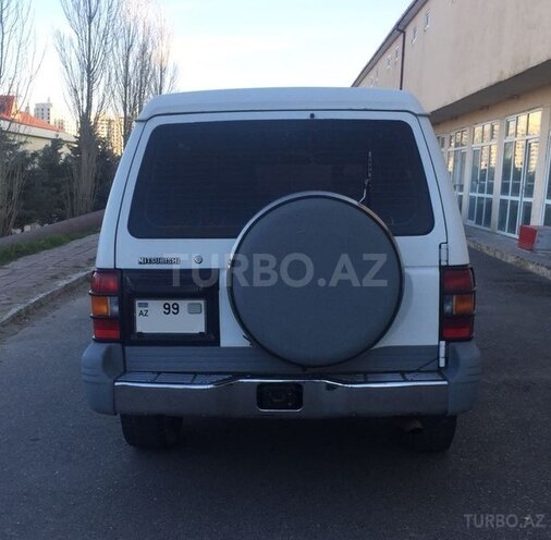 Mitsubishi Pajero 1992, 250,000 km - 2.5 l - Bakı