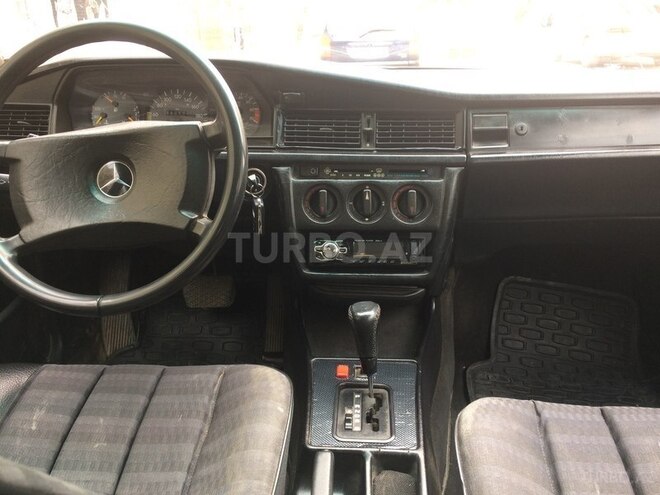 Mercedes 190 1991, 320,000 km - 2.0 l - Sumqayıt
